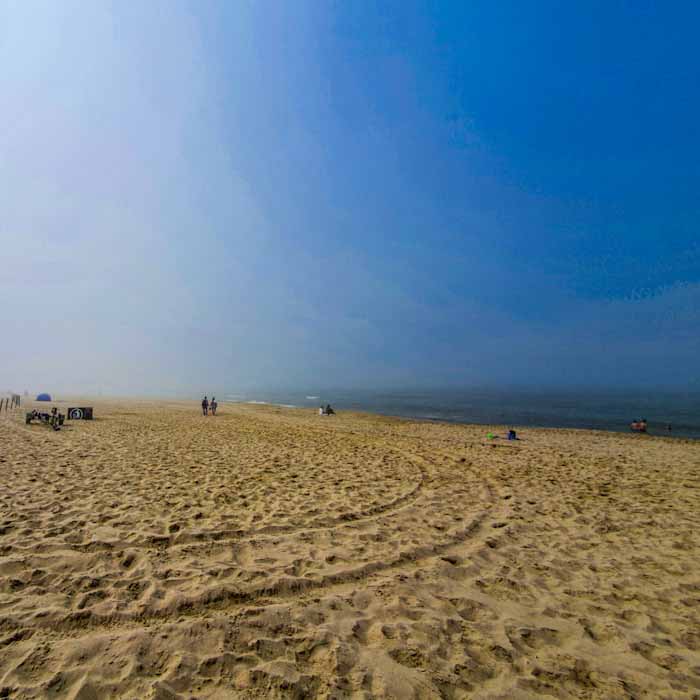 Callantsoog- Summer foggy beach - Discover True Netherlands