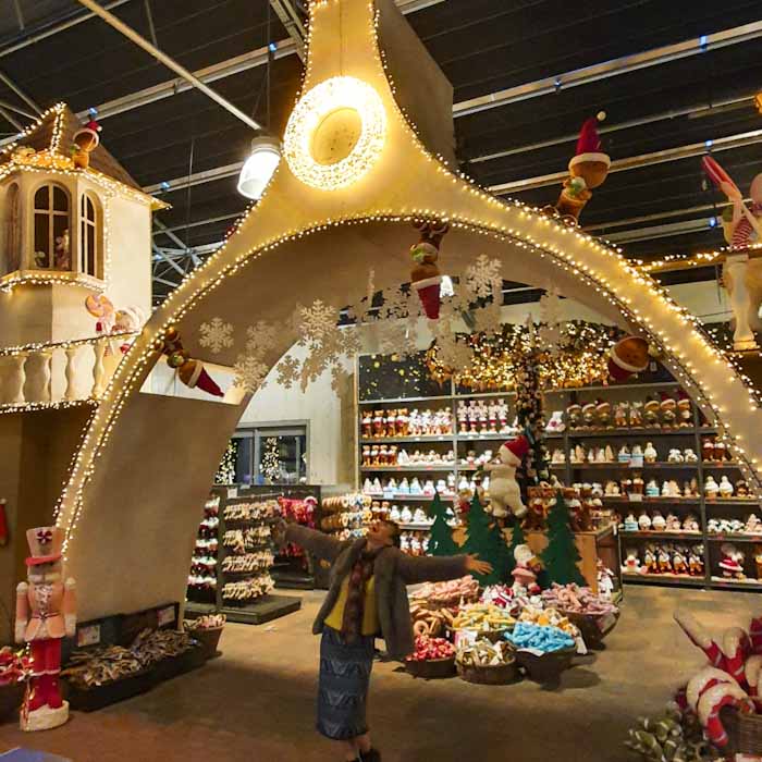 Duiven Intratuin- Christmas collection toys- Discover True Netherlands