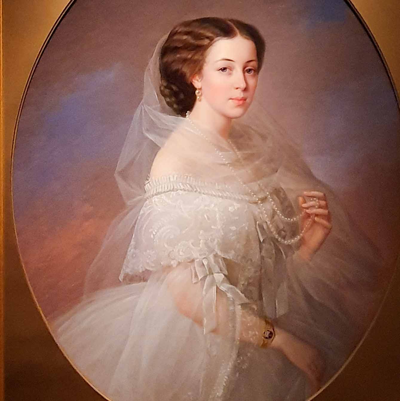 Hermitage Museum in Amsterdam - old portrait of a woman - Discover True Netherlands