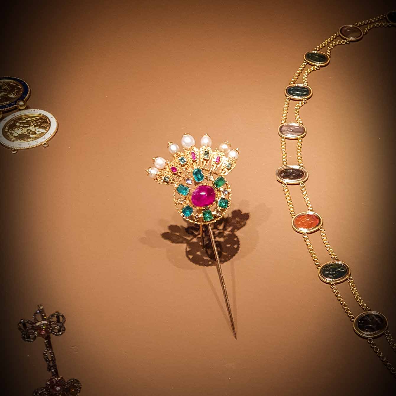 Hermitage Museum in Amsterdam - jewellry hair pin - Discover True Netherlands