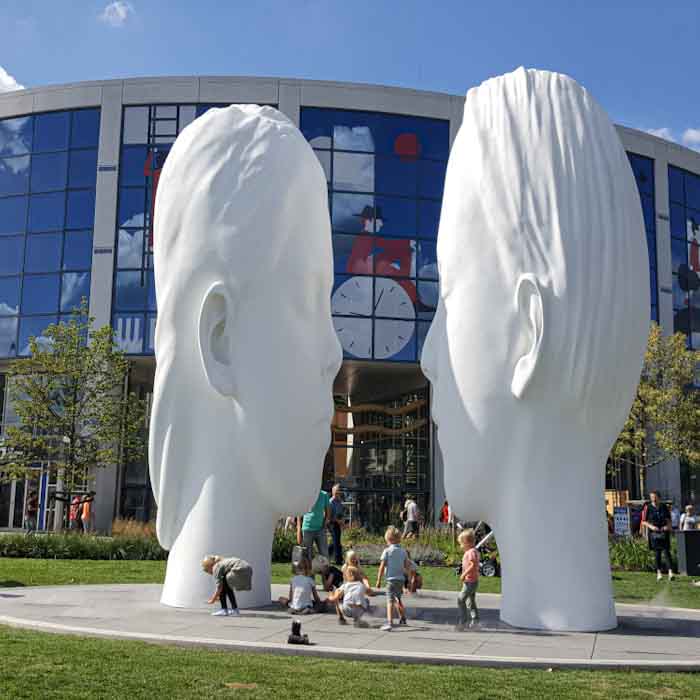 Leeuwarden fountains - Discover True Netherlands