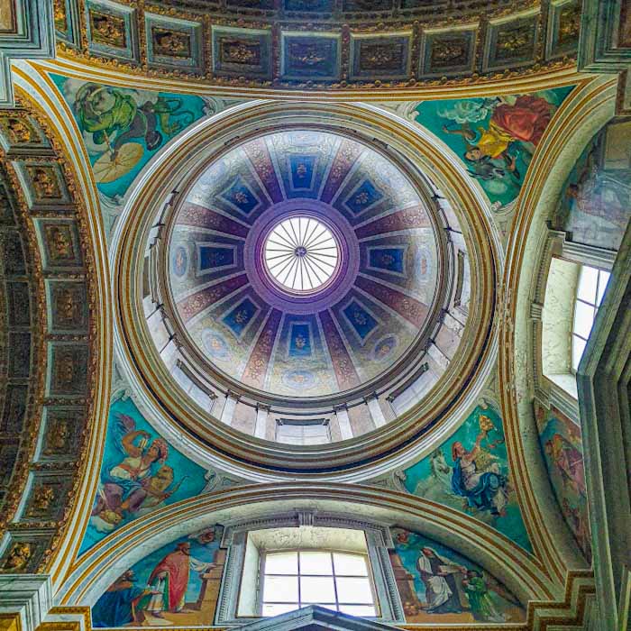 Oudenbosch basilica - Colours of dome - Discover True Netherlands