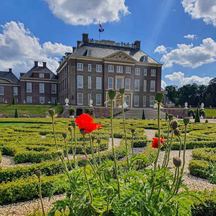 Tet Loo Palace - Discover True Netherlands